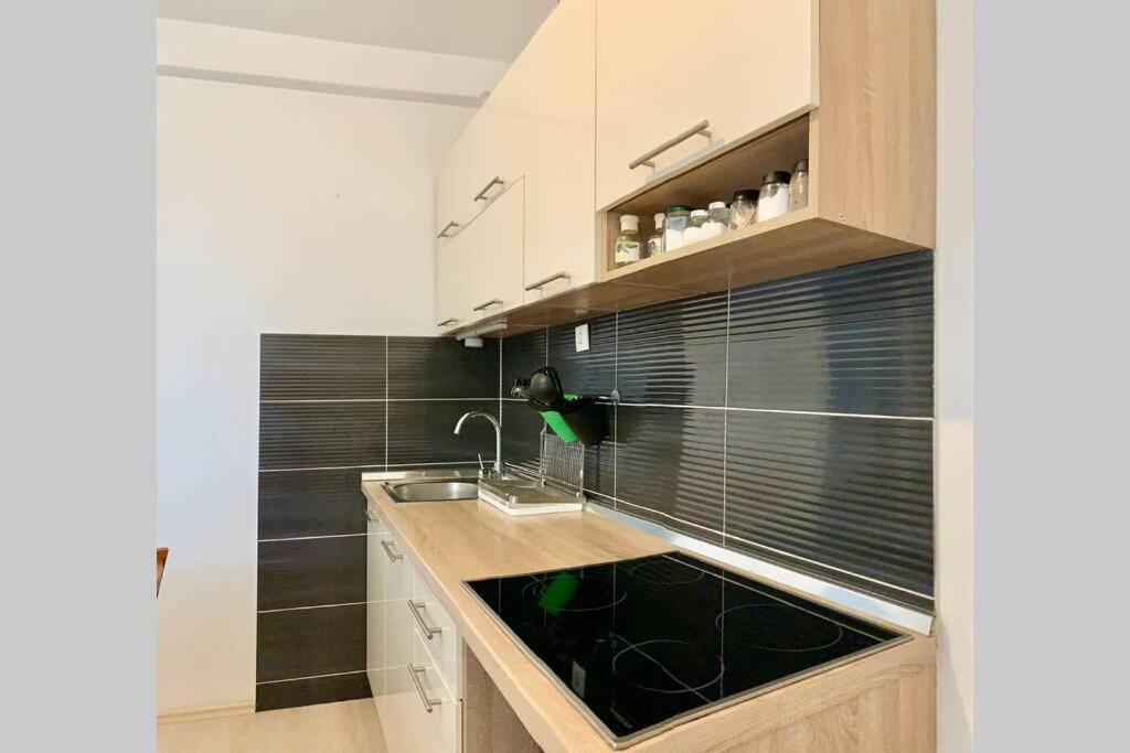 Summer Apartment 4 มาคาร์สกา ภายนอก รูปภาพ