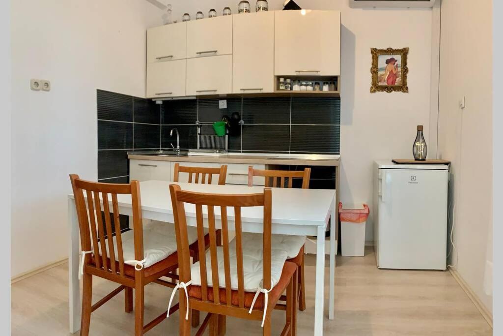 Summer Apartment 4 มาคาร์สกา ภายนอก รูปภาพ